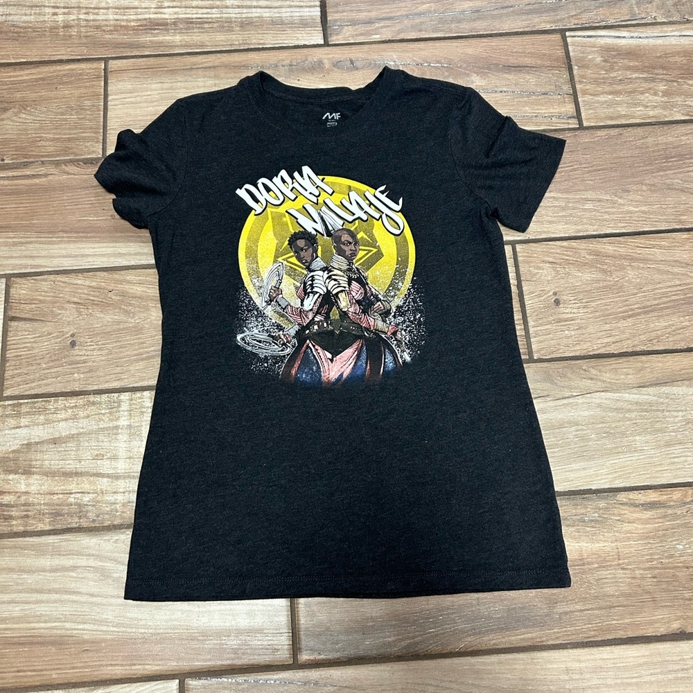 Black panther women’s tee shirt